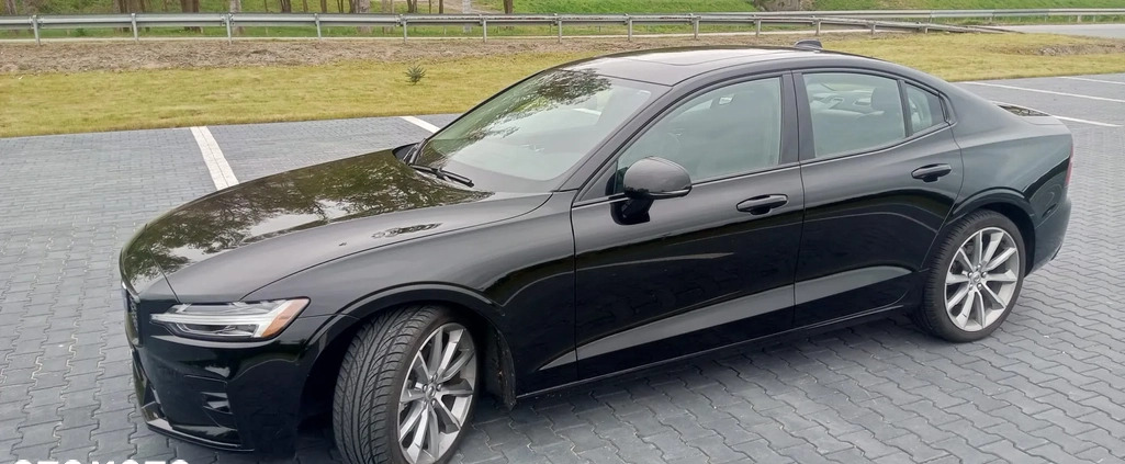 Volvo S60 cena 136000 przebieg: 34000, rok produkcji 2021 z Margonin małe 631